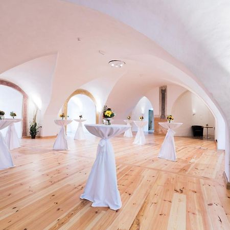 Burghotel Schlaining Stadtschlaining Экстерьер фото
